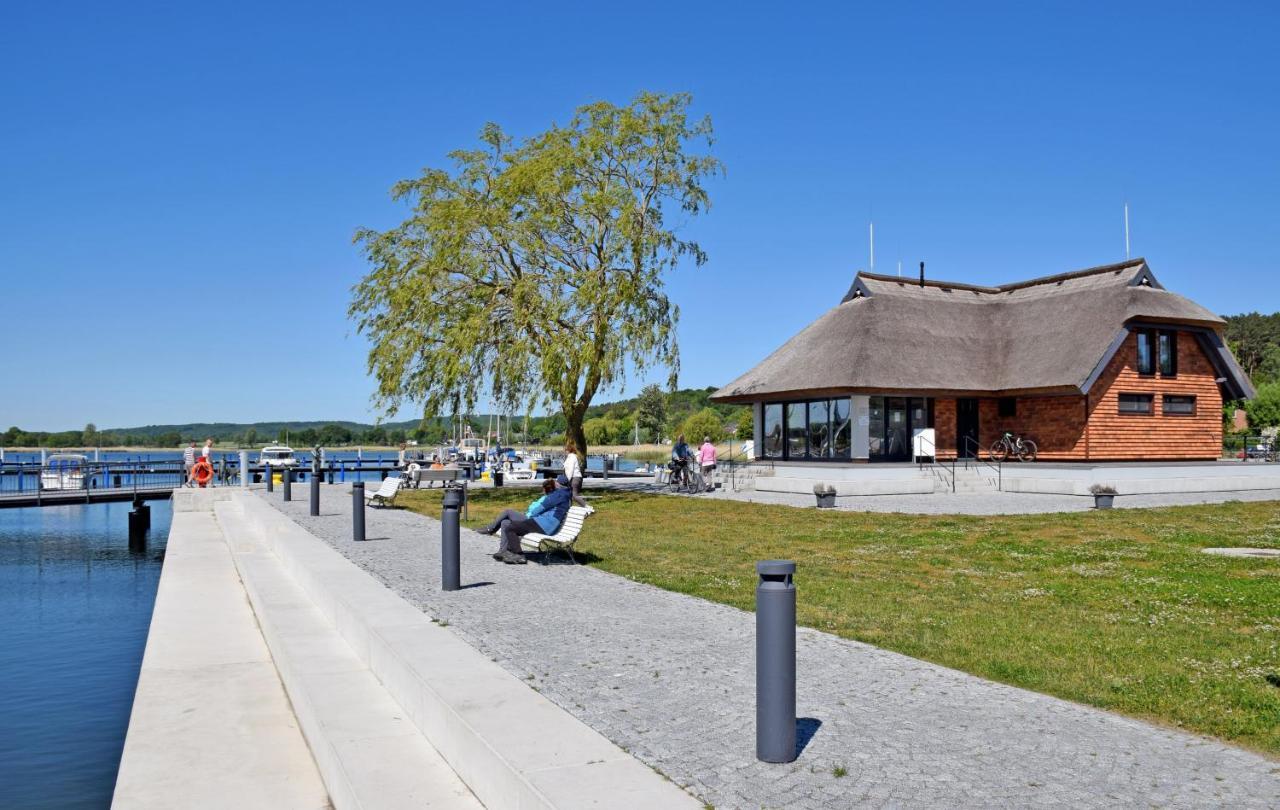 Schoenes Ferienhaus Mit Kamin Und Sauna Im Ostseebad Sellin Екстериор снимка
