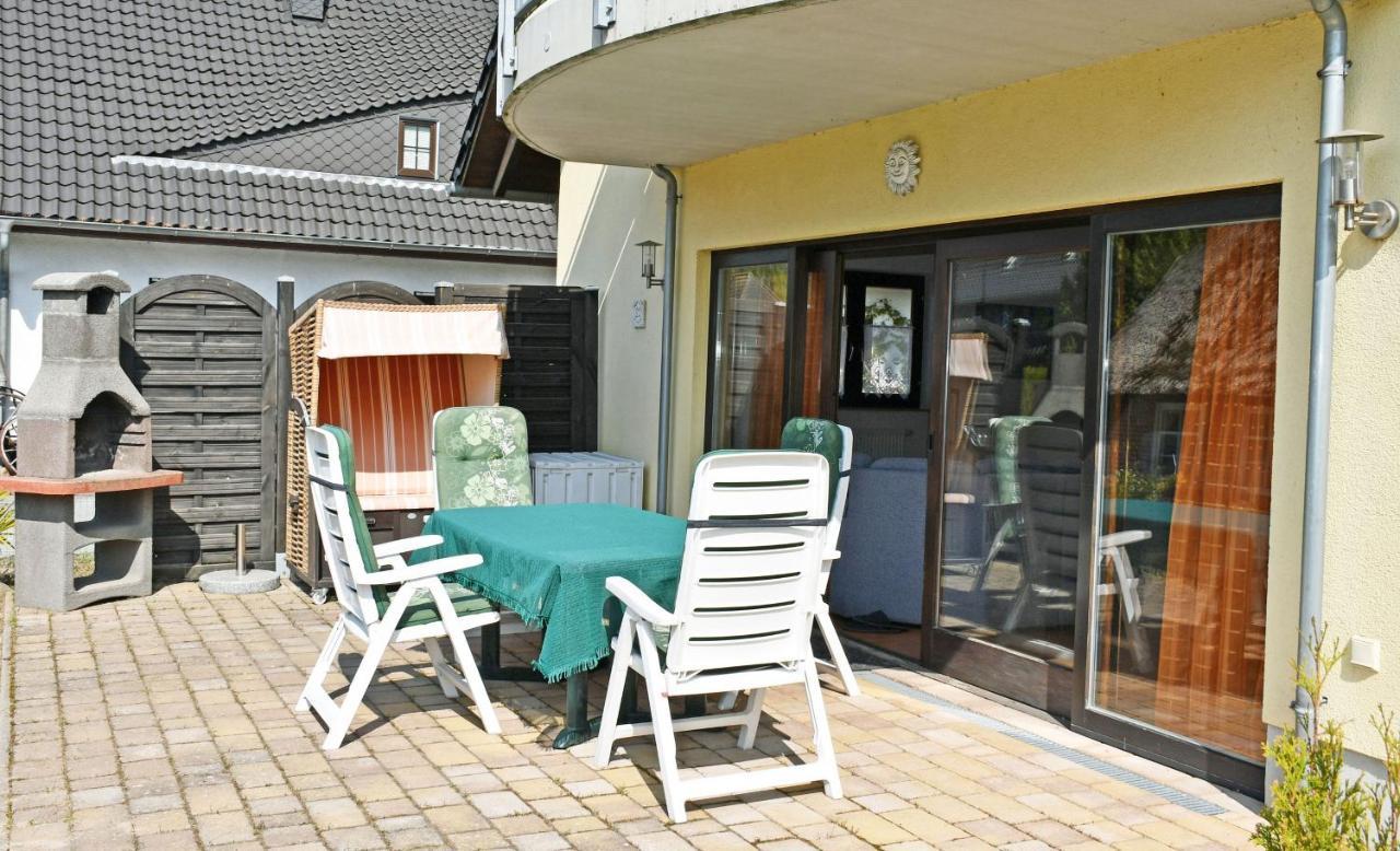 Schoenes Ferienhaus Mit Kamin Und Sauna Im Ostseebad Sellin Екстериор снимка